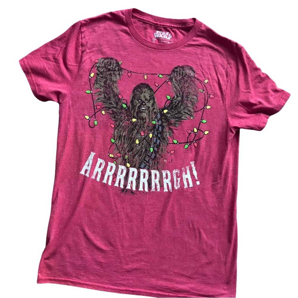 Star Wars Graphic Tee – chewy with Christmas lights - small